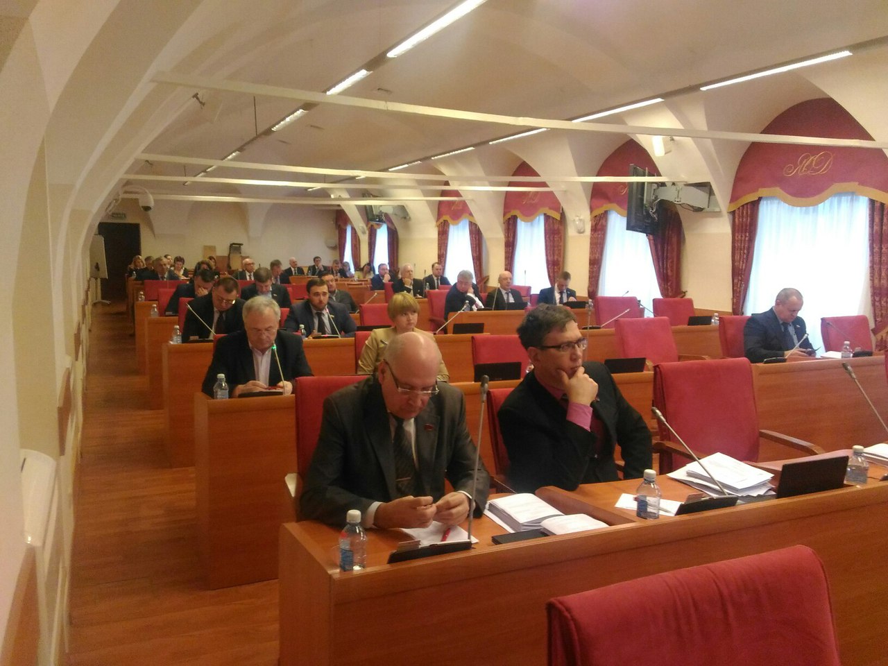 Началось заседание областной Думы, обсуждается состав Общественной палаты