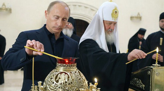 Что за вера, которая рухнет без Путина?