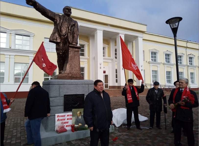 В Переславле торжественно открыли памятник В. И. Ленину