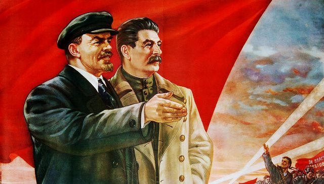 Ленин — основоположник Великой Победы, Сталин — её вождь