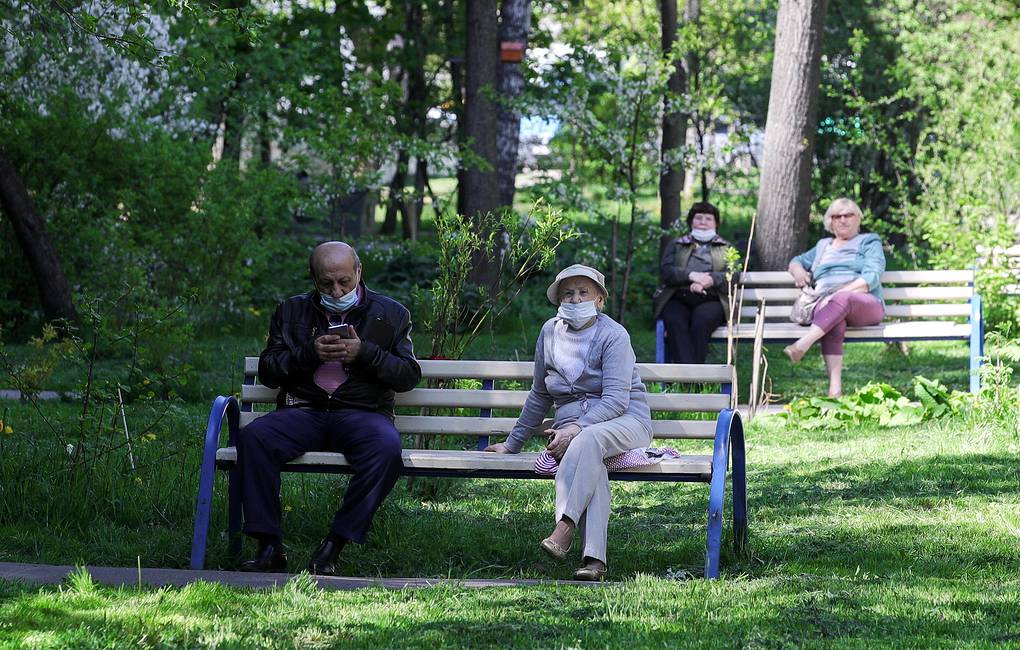 Половина российских пенсионеров ищет работу на полный день