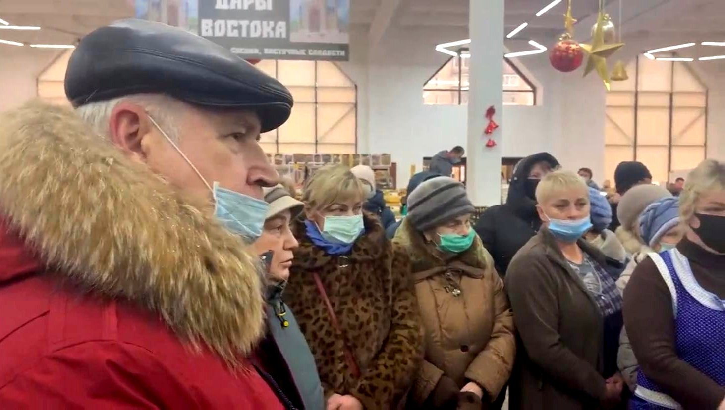 Коммунисты вместе с ярославцами борются за сохранение Заволжского рынка