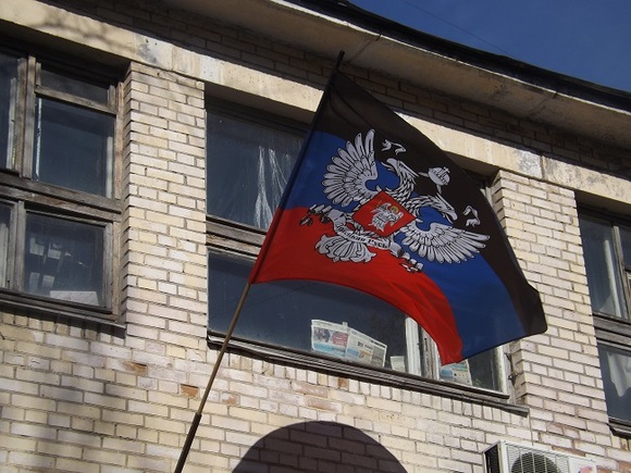 ДНР и ЛНР объявили об эвакуации мирных жителей в Россию
