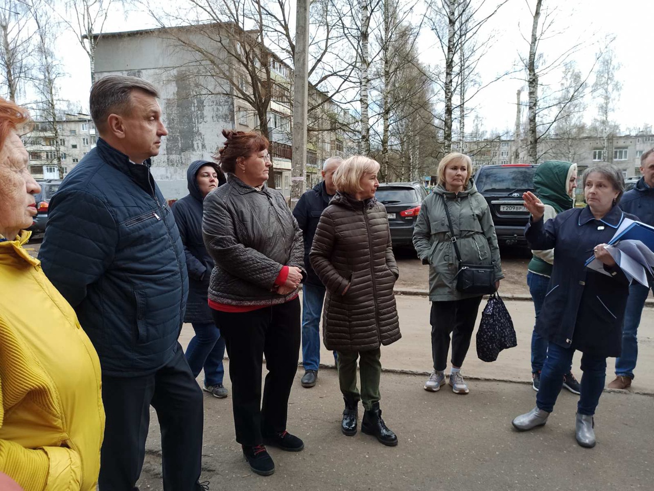 Валерий Байло встретился с жителями Дзержинского района