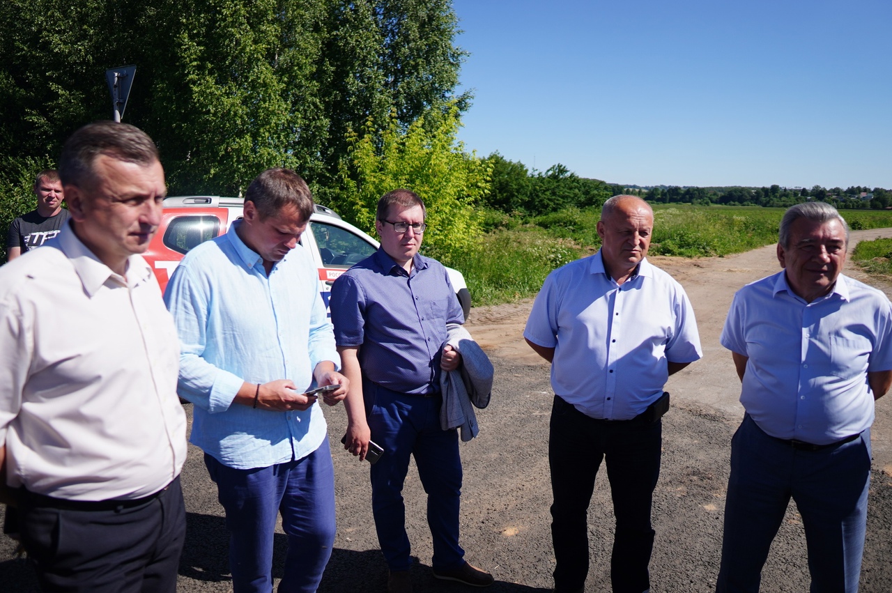 Депутаты контролируют ремонт дорог в Ярославском районе