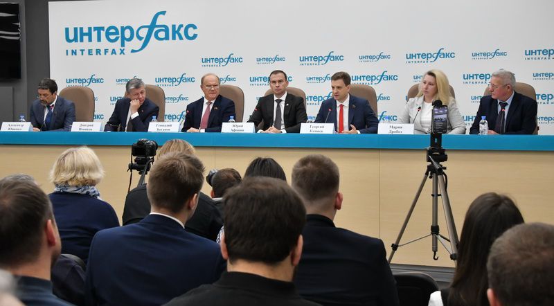 Г.А. Зюганов: «Идеи КПРФ становятся определяющими». Лидер коммунистов выступил на пресс-конференции в ИА «Интерфакс»