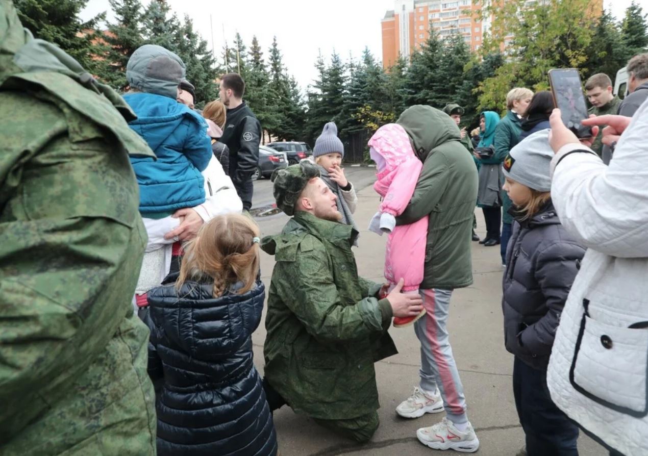 «Единая Россия» отказалась поддерживать поправки КПРФ по отсрочке от мобилизации для многодетных отцов и отцов детей-инвалидов