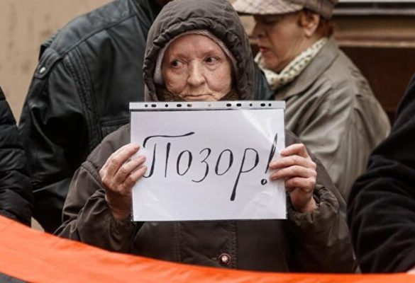 На 350 рублей в день живет около 14 млн россиян
