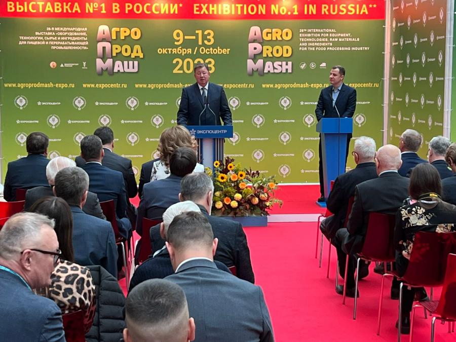 Владимир Кашин: Российским аграриям нужны отечественные технологии и оборудование
