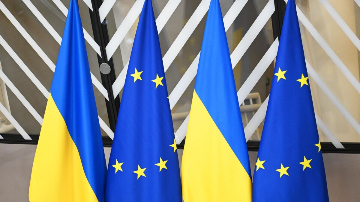 Евросоюз утвердил 12-й пакет санкций, введенных против России из-за военной операции на Украине