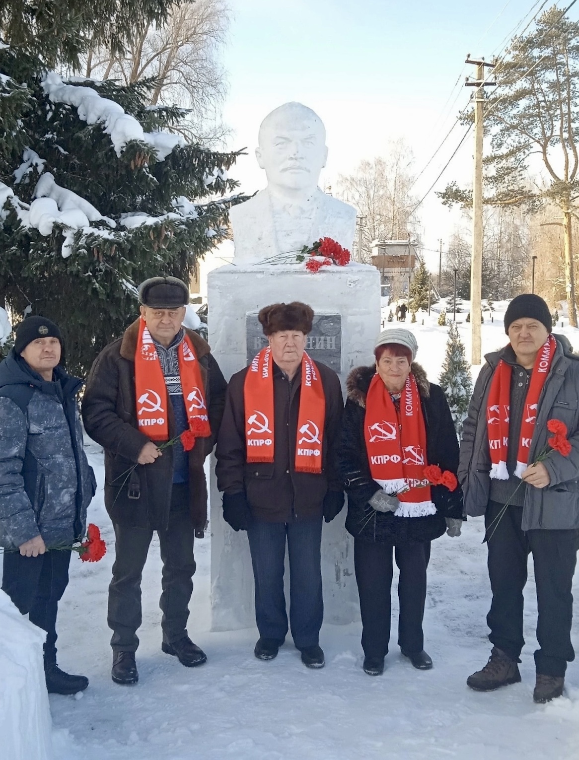 Коммунисты Первомайского РК КПРФ отметили 100-летие памяти В.И. Ленина
