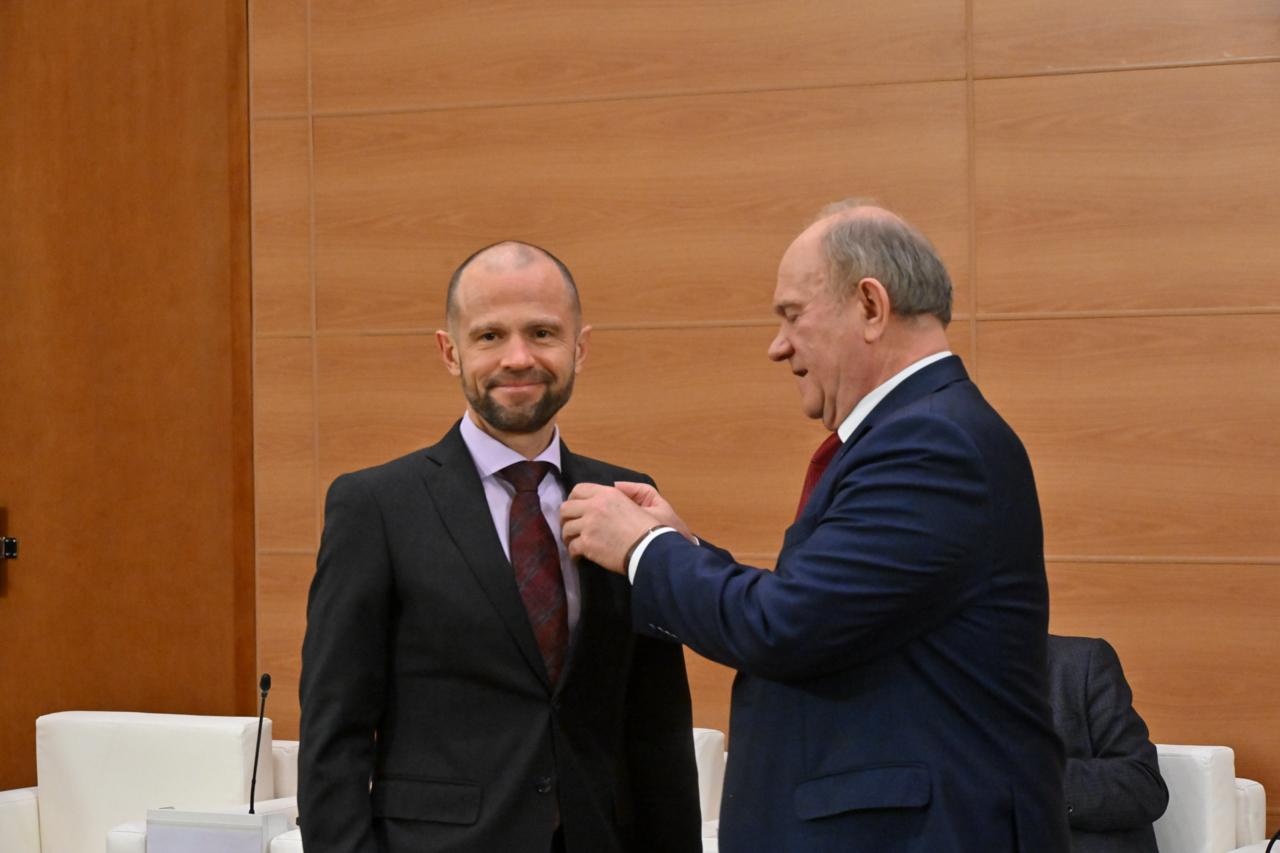 Депутат Госдумы Роман Лябихов награждён медалью Министерства обороны РФ