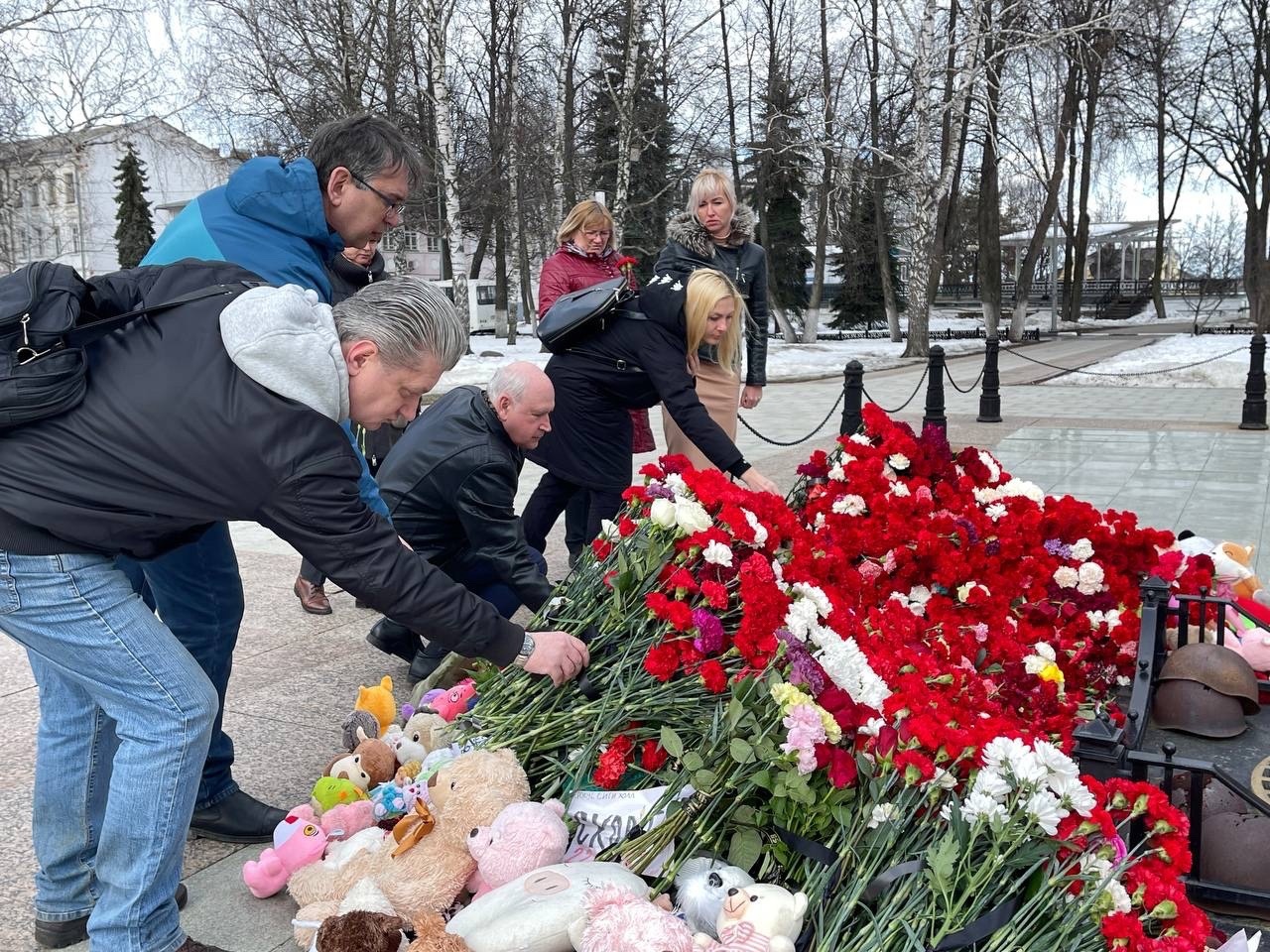 Ярославские коммунисты выражают соболезнования в связи с терактом в подмосковном «Крокус Сити Холл»