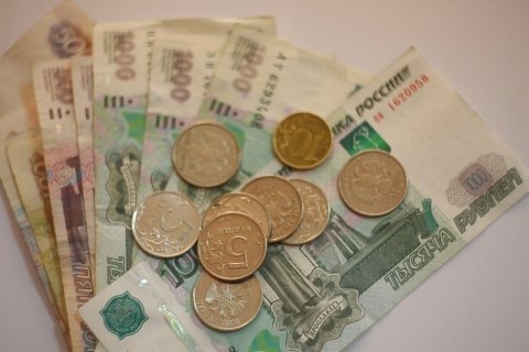 Минтруд предложил с 2025 года повысить МРОТ до 22 440 рублей