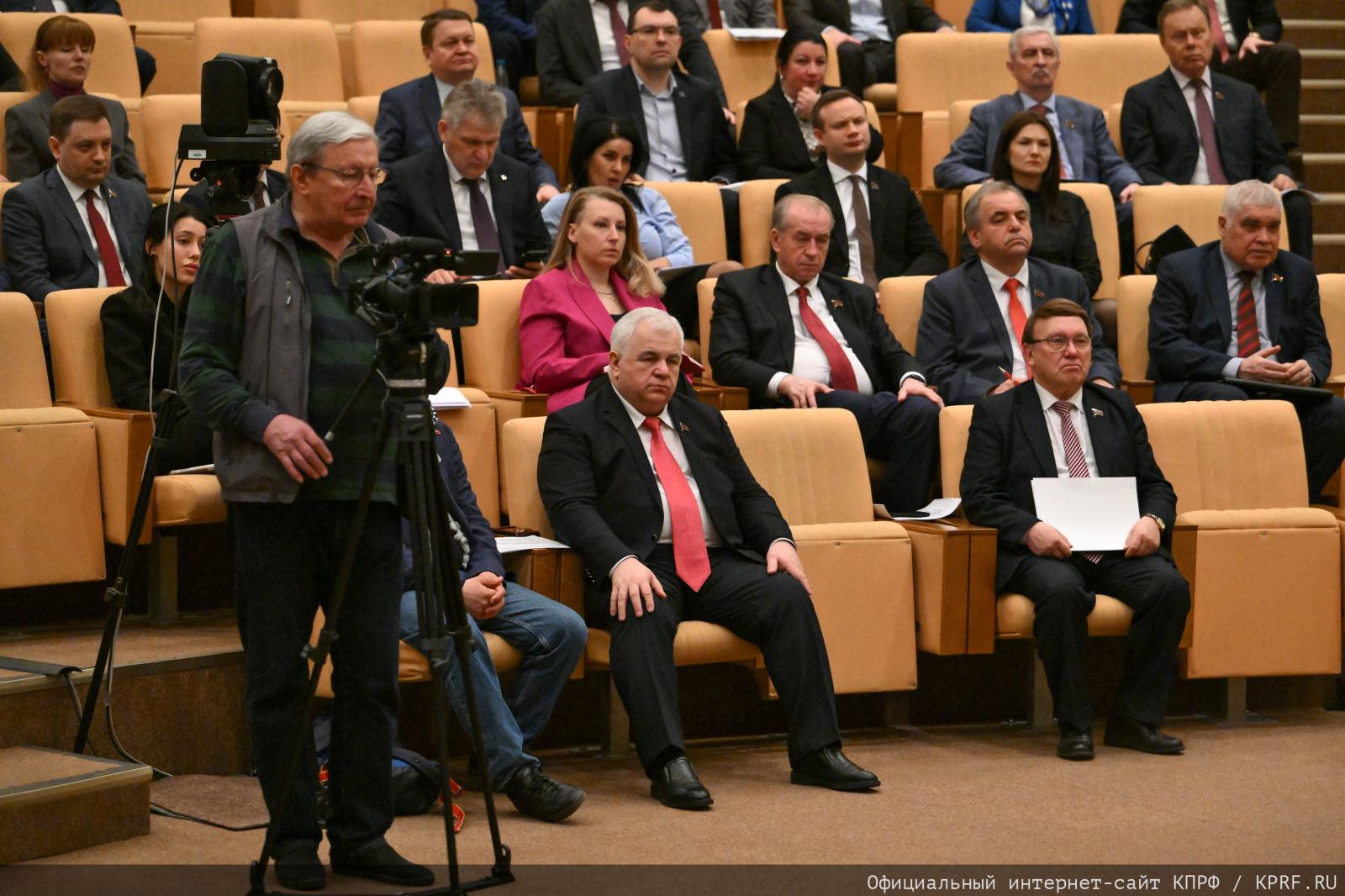 m_viv_1596