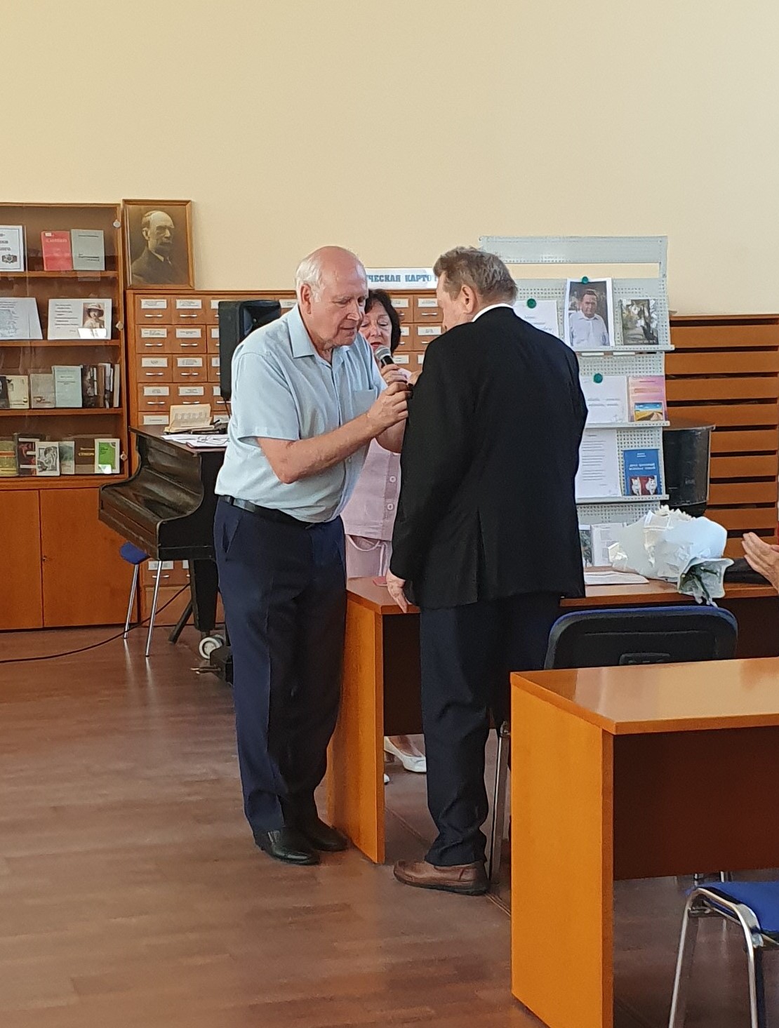 Клевцов